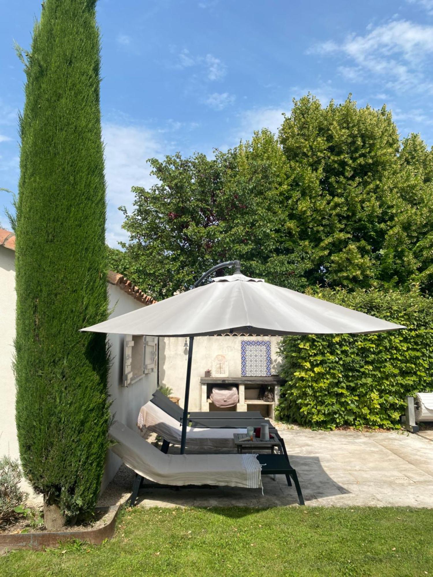 Le Mas Du Chemin : Mas Typique Des Alpilles ปาราดู ภายนอก รูปภาพ